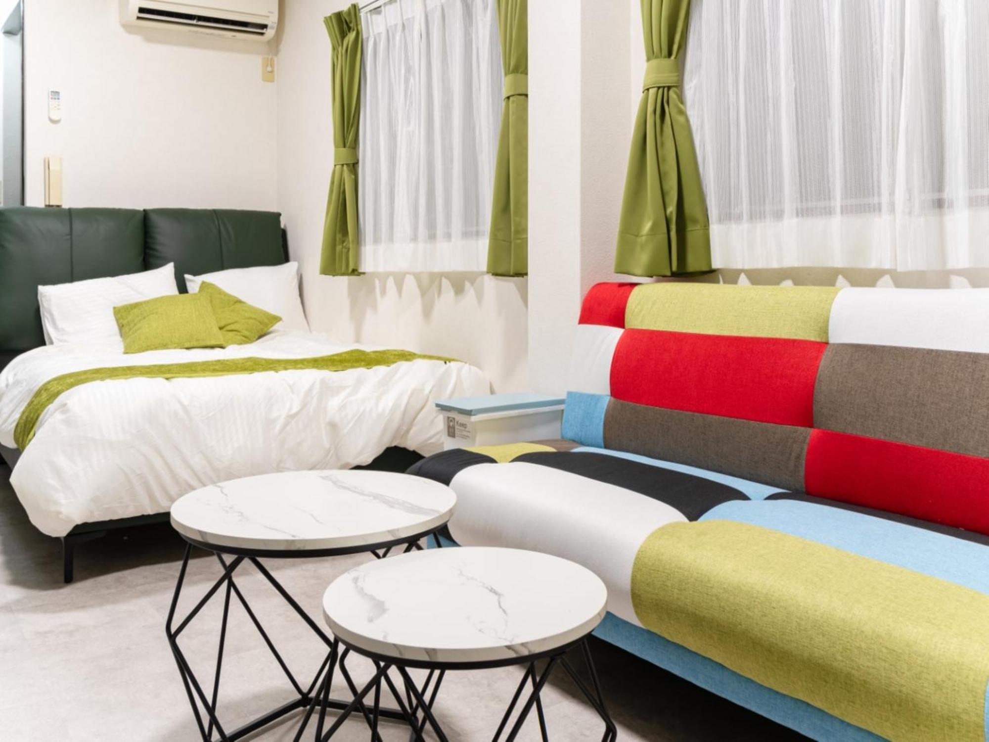 浅草駅徒歩4分,浅草寺8分,上野駅5分,カッパ橋道具街4分,switch,wi-fi Apartamento