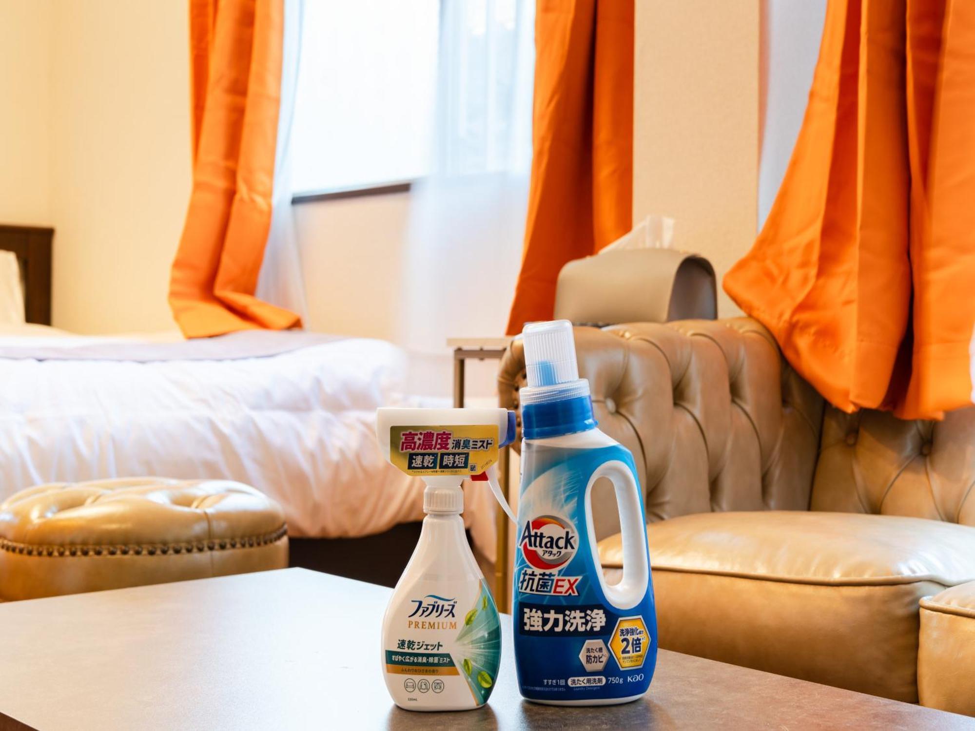 浅草駅徒歩4分,浅草寺8分,上野駅5分,カッパ橋道具街4分,switch,wi-fi Apartamento